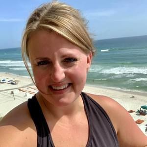 Meet your Posher, Lindsey